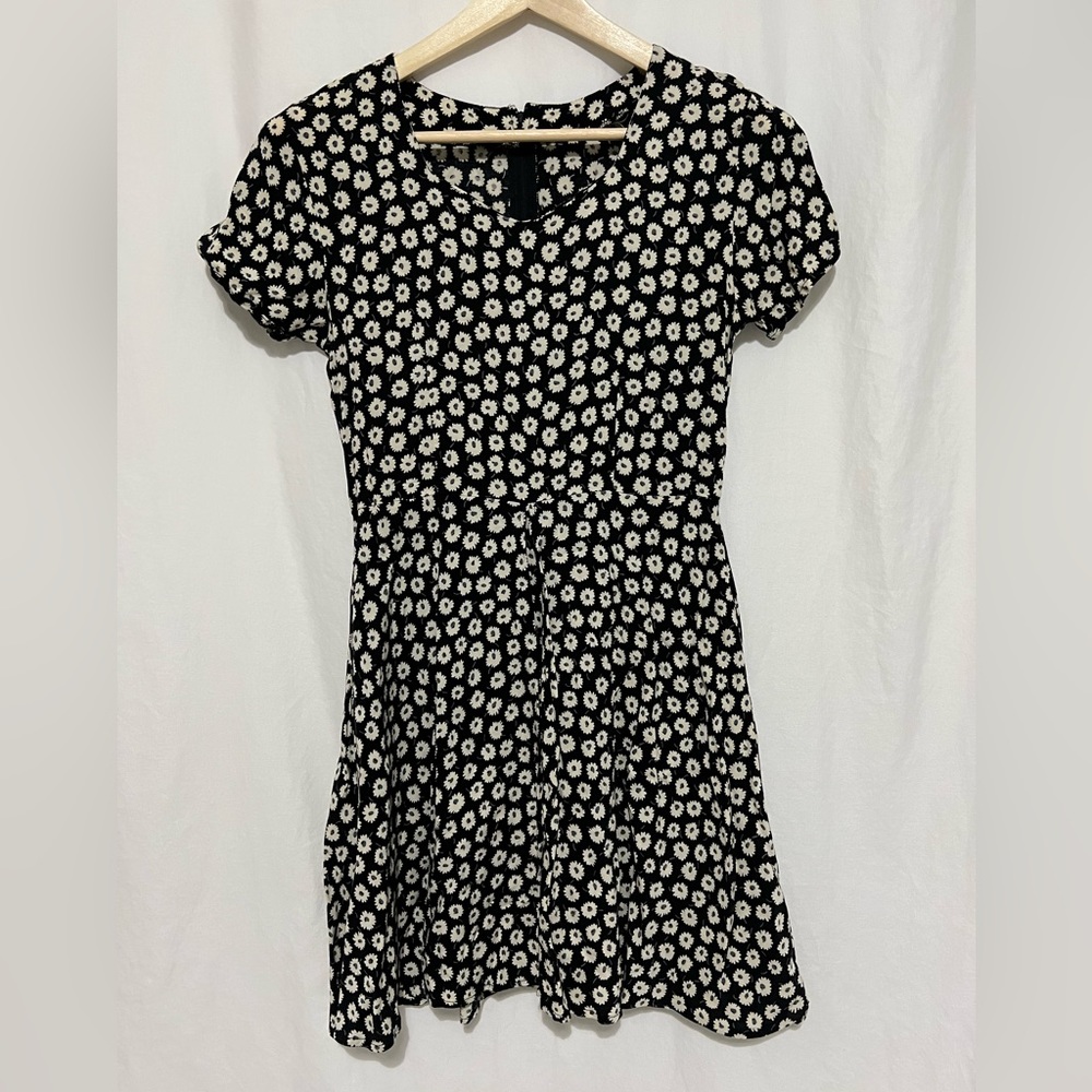 Vintage 90s Daisy Print Romper Dress Floral Dress Black and White Size Medium